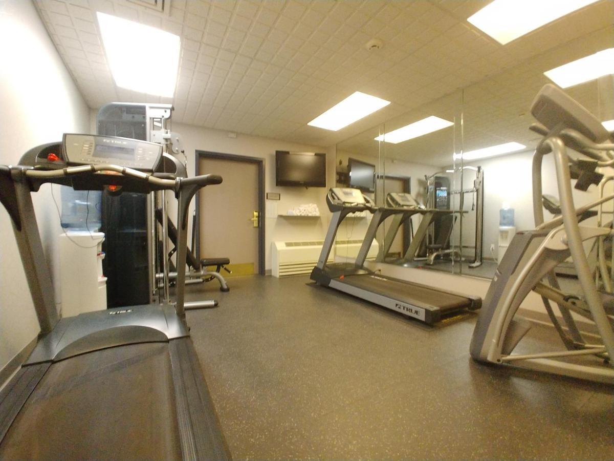 Country Inn & Suites By Radisson, Freeport, Il Dış mekan fotoğraf